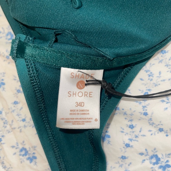 target swimsuit top - Picture 3 of 3